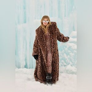 MOB WIVES- Leopard Print Faux Fur Coat